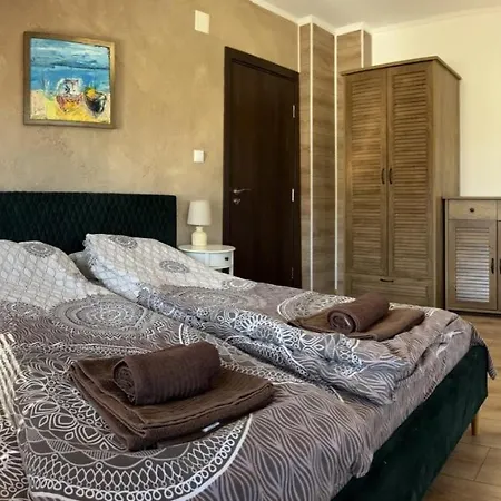 Marina Ilkoni At Jrebchevo Dam * Kriwa-Kruscha