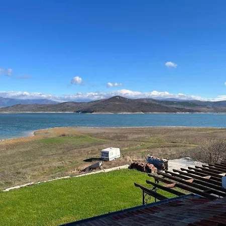 빌라 Marina Ilkoni At Jrebchevo Dam *