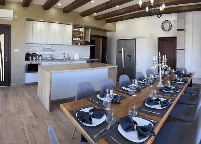 Marina Ilkoni At Jrebchevo Dam