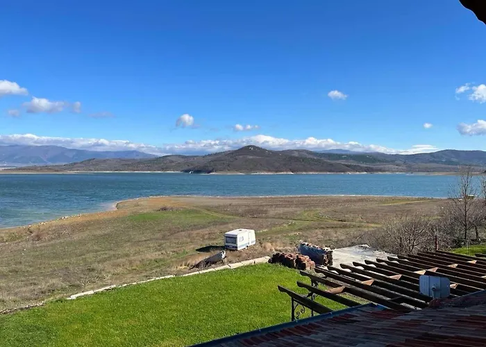 Вилла Marina Ilkoni At Jrebchevo Dam *